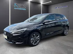 Schwarz Neu 2024 Hyundai i30 Advantage Limousine | 28.939 € (Fairer Preis)