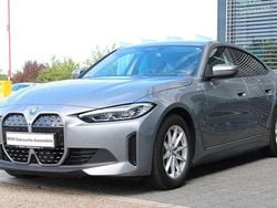 Grau Gebraucht 2022 BMW i4 Limousine | 36.440 € (Guter Preis)