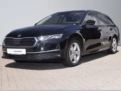 Schwarz Gebraucht 2024 Skoda Octavia Selection Kombi | 35.490 € (Fairer Preis)