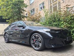 Schwarz Gebraucht 2023 BMW 520 M Sport Limousine | 46.900 €
