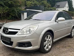 Silber Gebraucht 2006 Opel Vectra Edition Limousine | 3.999 € (Teuer)