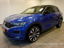 Ravennablau metallic/schwarz (metallic) Gebraucht 2019 VW T-Roc Sportline SUV | 31.470 € (Teuer)