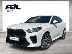 Alpinweiss iii Gebraucht 2024 BMW X2 M Sport SUV | 48.480 €