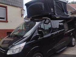 Schwarz Gebraucht 2017 Ford Tourneo Van / Kleinbus | 24.000 € (Fairer Preis)