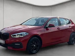 Rot Gebraucht 2021 BMW 118 Advantage Kleinwagen | 19.980 € (Fairer Preis)