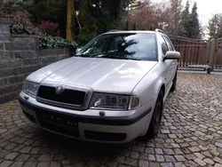 Silber Gebraucht 2004 Skoda Octavia Kombi | 1.300 € (Fairer Preis)