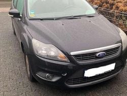 Schwarz Gebraucht 2009 Ford Focus Limousine | 1.999 € (Guter Preis)