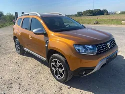 Goldmetallic Gebraucht 2018 Dacia Duster Prestige SUV | 12.699 € (Fairer Preis)