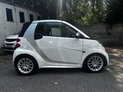 Weiß Gebraucht 2013 Smart ForTwo Cabrio Passion Cabrio | 5.300 € (Fairer Preis)