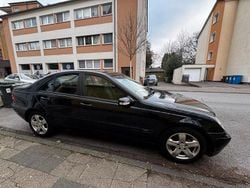 Schwarz Gebraucht 2004 Mercedes 180 Limousine | 3.000 €