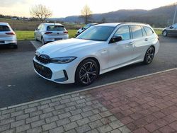 Weiß Gebraucht 2023 BMW M340 M Sport Limousine | 51.500 € (Fairer Preis)