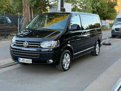 Schwarz Gebraucht 2010 VW Multivan Highline Van / Kleinbus | 18.990 €