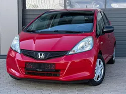 Rot Gebraucht 2013 Honda Jazz S Kleinwagen | 6.490 € (Fairer Preis)