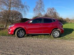 Rot Gebraucht 2019 Nissan Qashqai Tekna+ SUV | 17.100 € (Guter Preis)