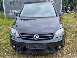 Schwarz Gebraucht 2007 VW Golf Plus Cross Van / Kleinbus | 3.900 € (Fairer Preis)