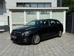 Schwarz Gebraucht 2018 Peugeot 308 Allure Kombi | 9.950 € (Fairer Preis)