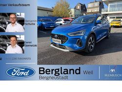 Desert island blue metallic blau Gebraucht 2024 Ford Focus Active X Kombi | 25.980 € (Fairer Preis)