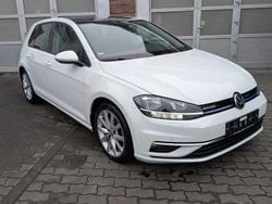 Weiß Gebraucht 2019 VW Golf VII Join Limousine | 13.490 € (Superpreis)