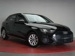 Brilliant black Gebraucht 2023 Audi A3 Sportback Kombi | 25.890 € (Guter Preis)