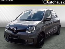 Grau(metallic) Gebraucht 2023 Renault Twingo Techno Kleinwagen | 15.990 € (Etwas zu teuer)