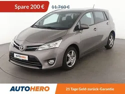 Braun Gebraucht 2015 Toyota Verso Skyview Edition Van / Kleinbus | 11.560 € (Fairer Preis)