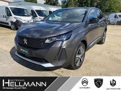 Grau Gebraucht 2024 Peugeot 3008 Allure SUV | 23.340 € (Superpreis)