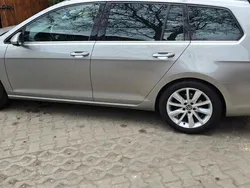 Silber Gebraucht 2017 VW Golf VII Comfortline Kombi | 11.500 € (Fairer Preis)