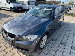 Grau Gebraucht 2007 BMW 318 Kombi | 1.950 € (Superpreis)