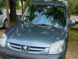 Grau Gebraucht 2006 Peugeot Partner Van / Kleinbus | 1.990 € (Guter Preis)