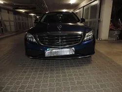 Blau Gebraucht 2018 Mercedes C180 Kombi | 17.900 € (Etwas zu teuer)