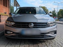 Silber Gebraucht 2020 VW Passat Business Kombi | 18.900 € (Fairer Preis)