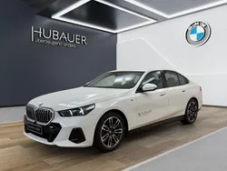 Schwarz Gebraucht 2025 BMW 520 M Sport Kombi | 57.999 € (Fairer Preis)