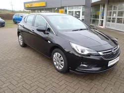 Schwarz Gebraucht 2019 Opel Astra Dynamic Limousine | 12.989 € (Fairer Preis)