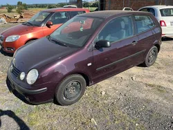 Rot Gebraucht 2003 VW Polo Kleinwagen | 650 € (Guter Preis)