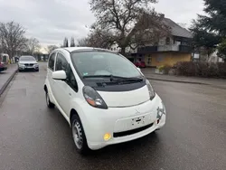 Weiß Gebraucht 2012 Mitsubishi i-MiEV Kleinwagen | 2.199 €