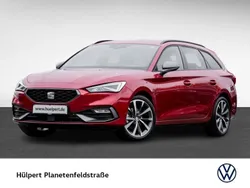 Desire rot metallic Gebraucht 2024 Seat Leon ST FR Kombi | 30.922 € (Fairer Preis)