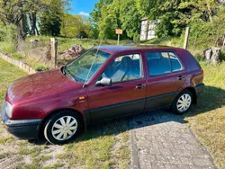 Rot Gebraucht 1994 VW Golf III Kleinwagen | 800 €