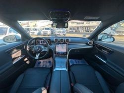 Weiß Gebraucht 2025 Mercedes C200 Avantgarde Limousine | 34.888 € (Guter Preis)