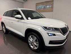 Weiß Gebraucht 2017 Skoda Kodiaq Style SUV | 19.590 € (Fairer Preis)