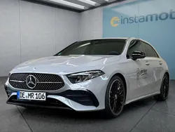 Grau Gebraucht 2025 Mercedes A180 Limousine | 38.449 €