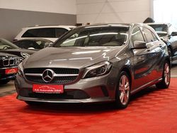 Grau Gebraucht 2016 Mercedes A200 Urban Limousine | 12.450 € (Superpreis)