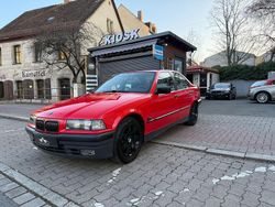 Rot Gebraucht 1995 BMW 318 Limousine | 3.900 €