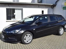 Schwarz Gebraucht 2019 Opel Astra Edition Limousine | 10.990 € (Guter Preis)