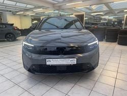 Grau Gebraucht 2024 Opel Corsa Ultimate Limousine | 21.000 € (Fairer Preis)