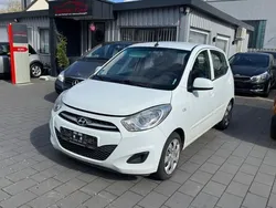Weiß Gebraucht 2011 Hyundai i10 Style Kleinwagen | 2.250 € (Fairer Preis)
