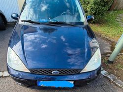 Blau Gebraucht 2004 VW Golf IV Kombi | 2.450 € (Fairer Preis)