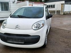 Weiß Gebraucht 2009 Citroën C1 Kleinwagen | 1.900 € (Fairer Preis)