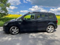 Schwarz Gebraucht 2014 VW Touran Cup Van / Kleinbus | 9.850 € (Fairer Preis)