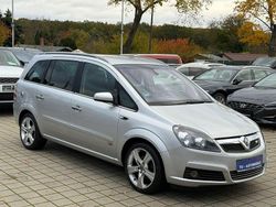 Silber Gebraucht 2006 Opel Zafira Edition Van / Kleinbus | 2.990 € (Guter Preis)