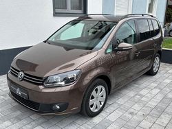 Braun Gebraucht 2014 VW Touran Comfortline Van / Kleinbus | 8.950 € (Guter Preis)